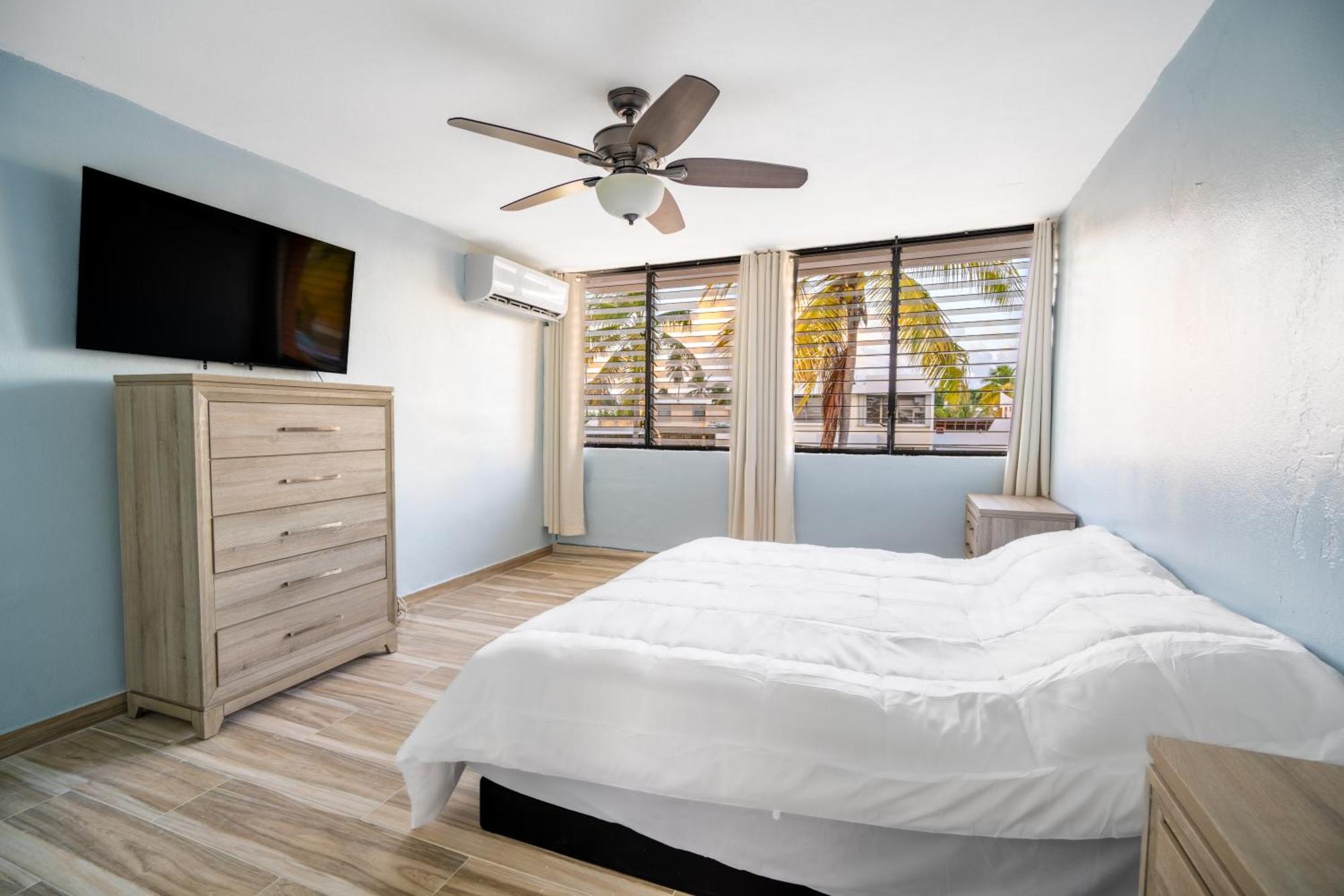 Blue Water Beach Villa Luquillo Exterior foto