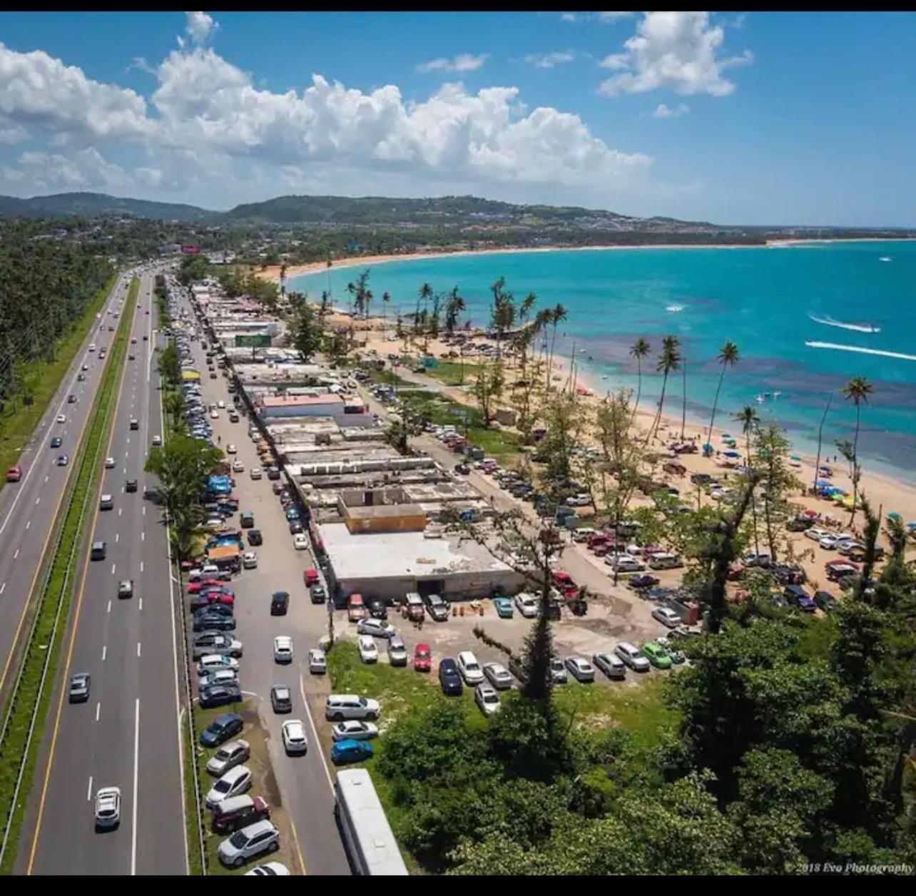 Blue Water Beach Villa Luquillo Exterior foto